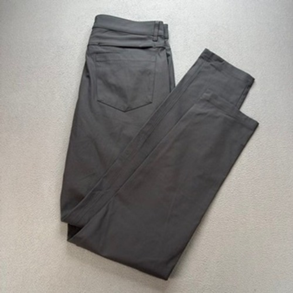 Fabletics Only-Go 5-Pocket Pant Slim 32x34 (FIT 33x32) Gray Performance Trousers